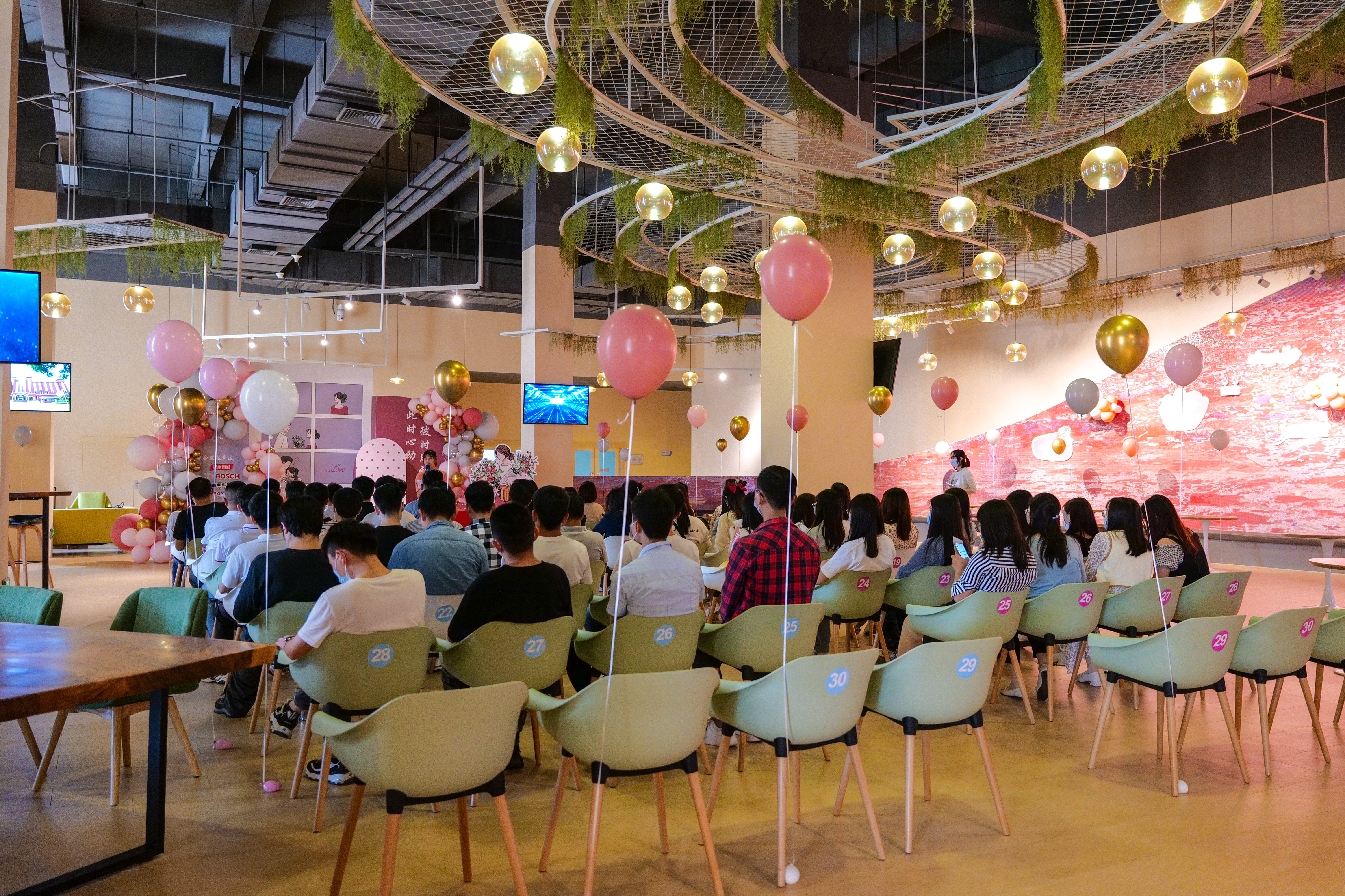 “彼時風(fēng)動，此時心動”企業(yè)聯(lián)誼活動